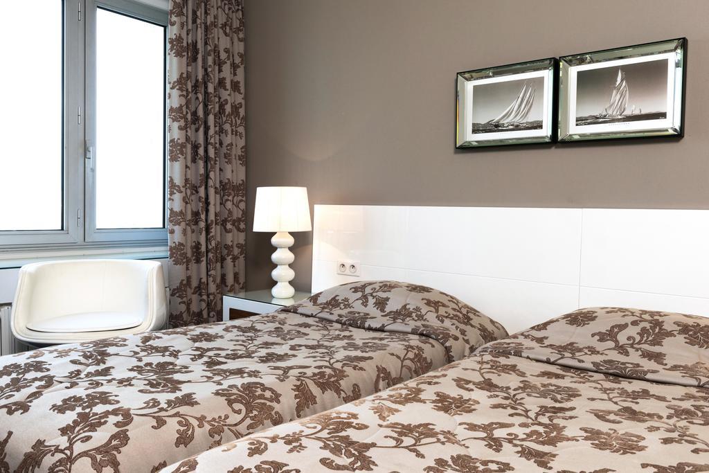 Aguado Hotel